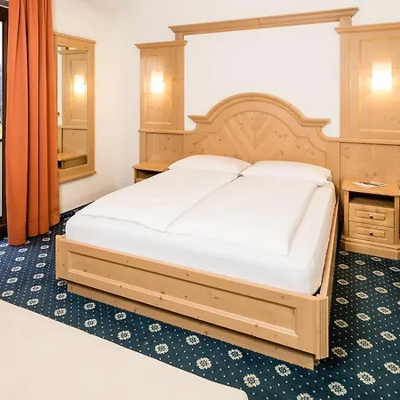 Hotel Almina