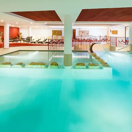 Hotel Almina 4*