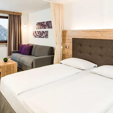 Almina Hotel